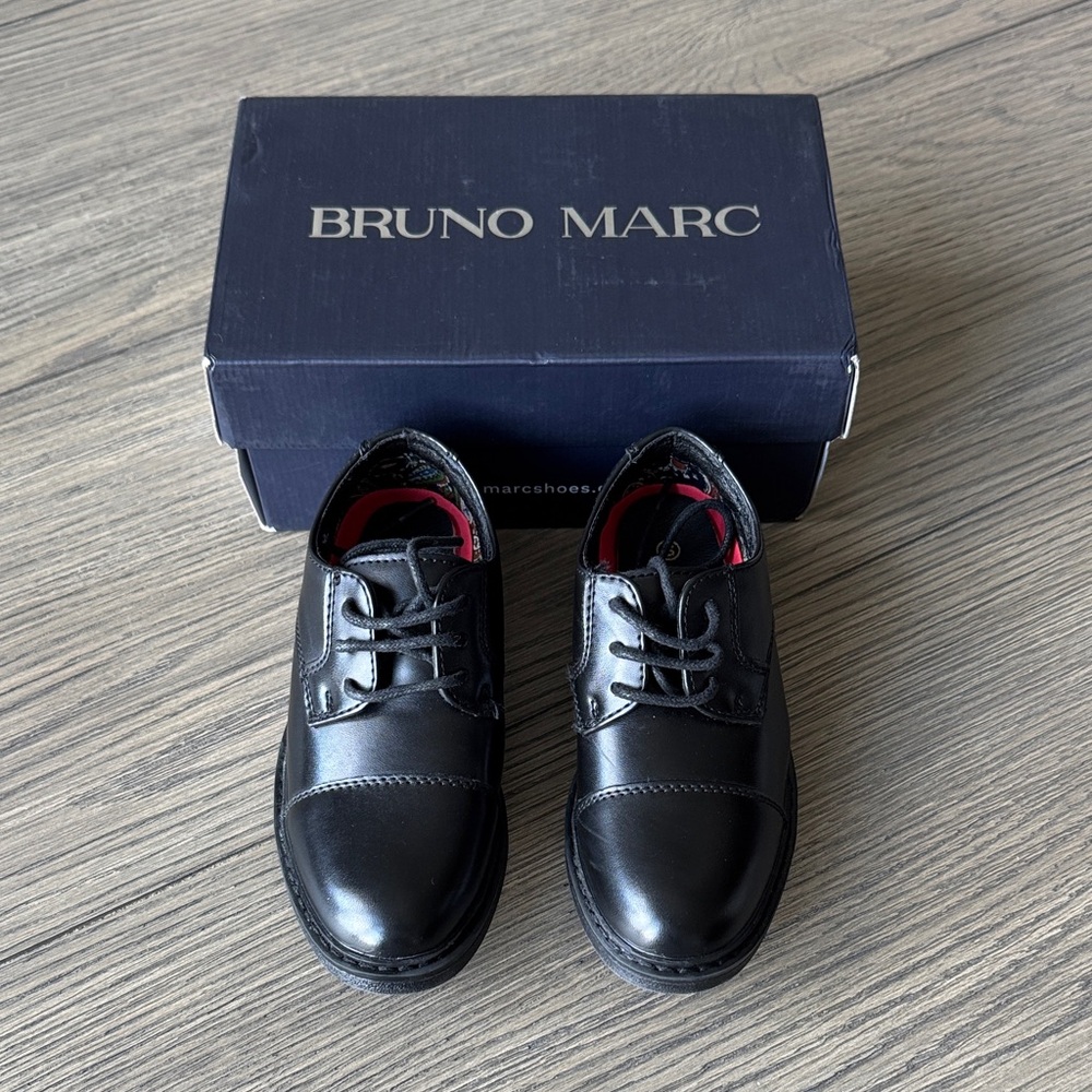 NWT 🖤 Kids Black Dress Shoes